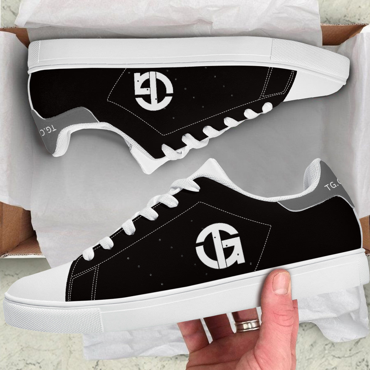 TG - Black on White - With white Logo