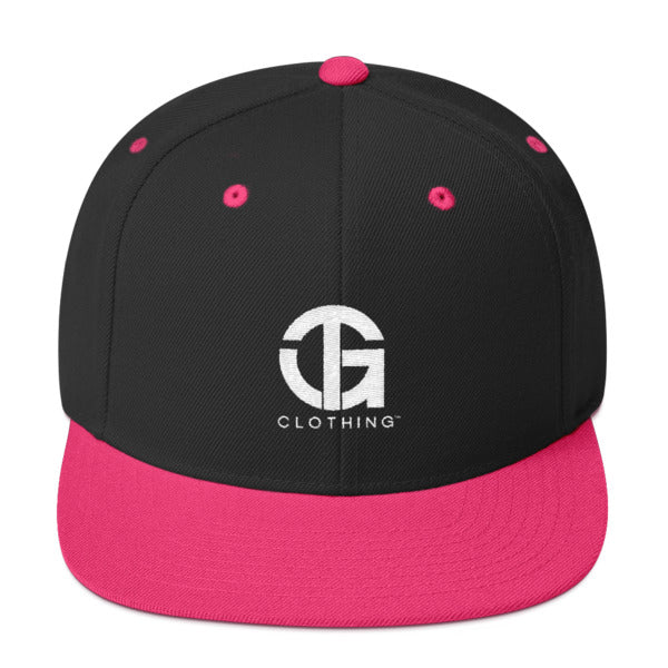 Snapback Hats with white Logo
