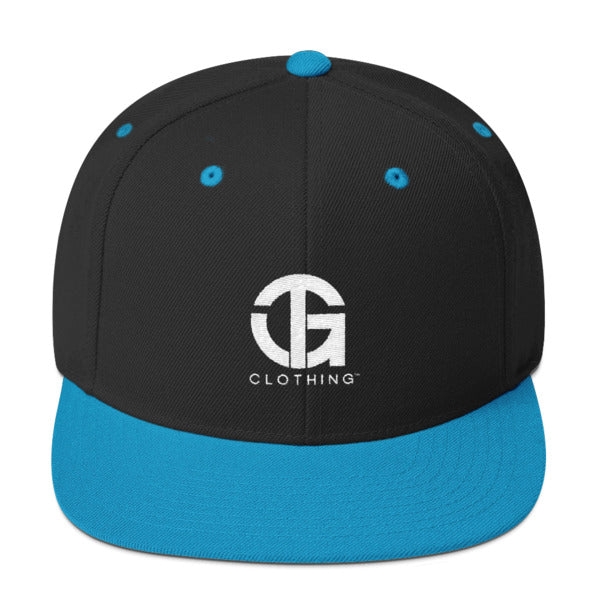 Snapback Hats with white Logo