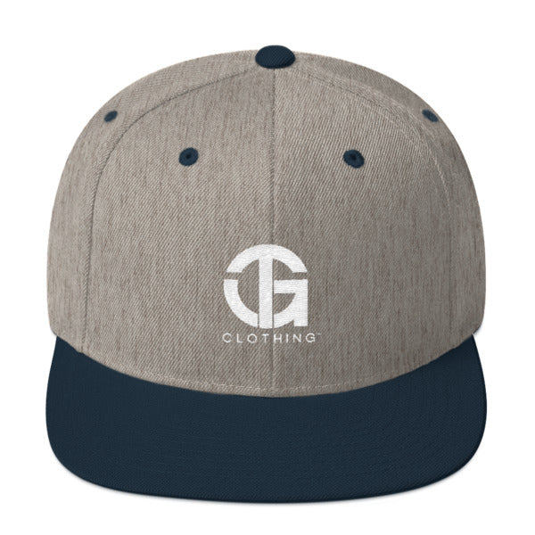 Snapback Hats with white Logo